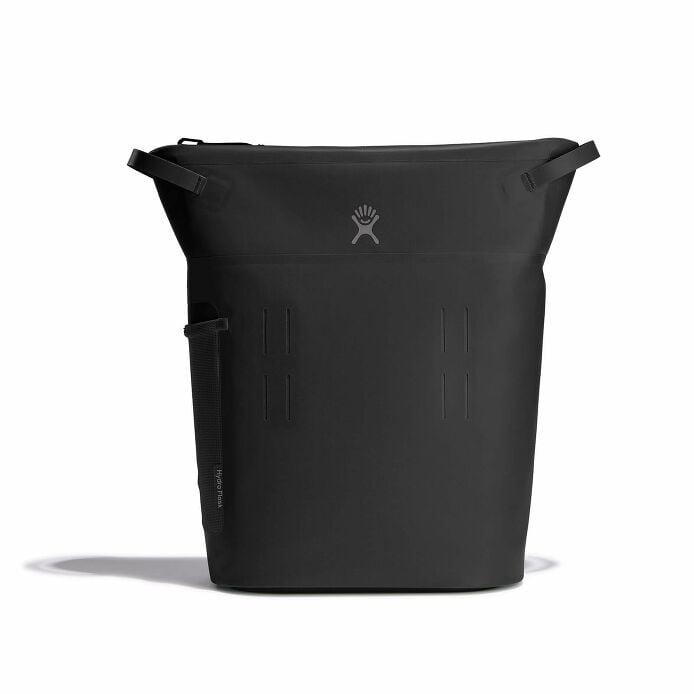 20-l-day-escapetm-pack-r5 20-l-day-escape-soft-cooler-pack-black-straight-on.jpg