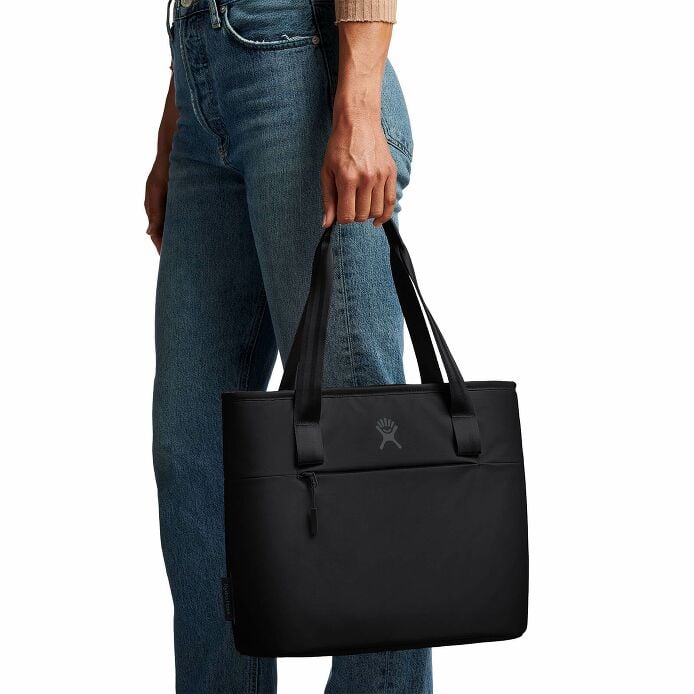 8-l-insulated-lunch-tote-n3 8l-tote-black-hb.jpg