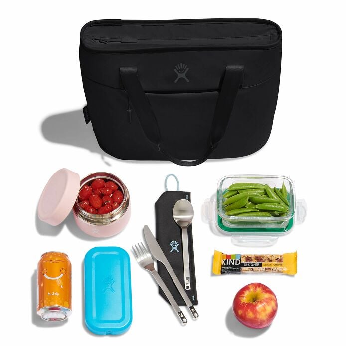 8-l-insulated-lunch-tote-n3 8l-tote-black-packing.jpg