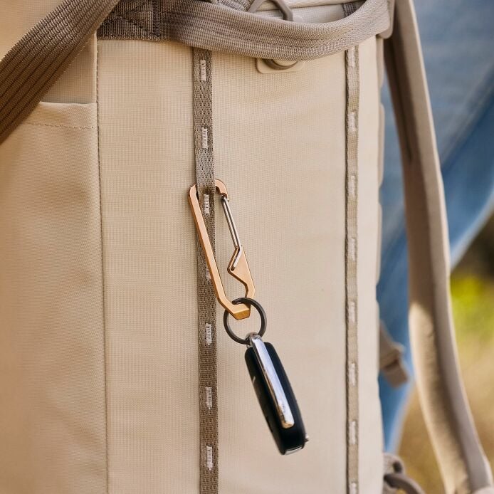carryouttm-backpack-22-l-n7 hf_carryout_bouwer_d1_l1_torrey_pines_lifestyle_1838_2.jpg