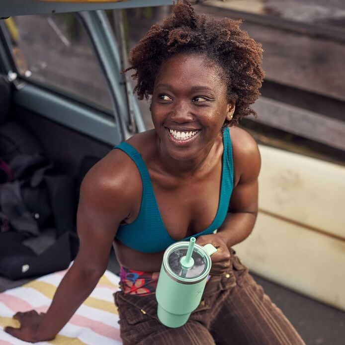 24-oz-travel-tumbler-h4 hf_s26_mcinnis_0259.jpg